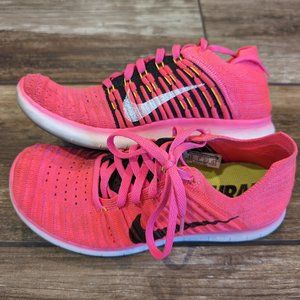 Nike Women's Free Rn Flyknit Pink Blast / Black Laser (Size 6.5)